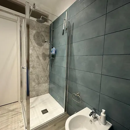 Dietro L'angolo Apartment *