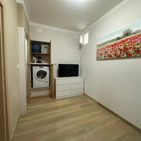 Dietro L'angolo Apartment *